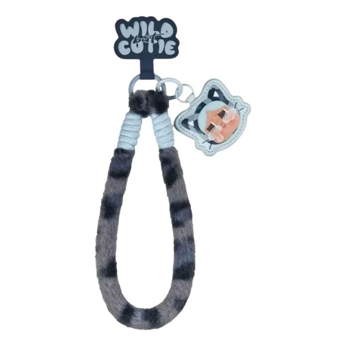 Bijou de téléphone Crybaby Wild but Cutie « Denim Cutie »