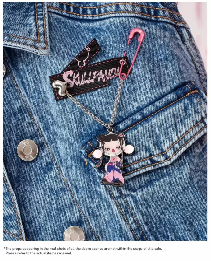 Boîte aveugle avec pendentif badge SKULLPANDA CHEERS TO MYSELF SERIES Boîte aveugle avec pendentif badge SKULLPANDA CHEERS TO MYSELF SERIES