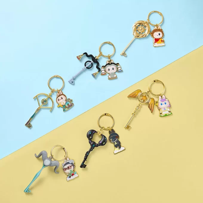 Boîte aveugle de pendentifs clés de la série Constellation THE MONSTERS