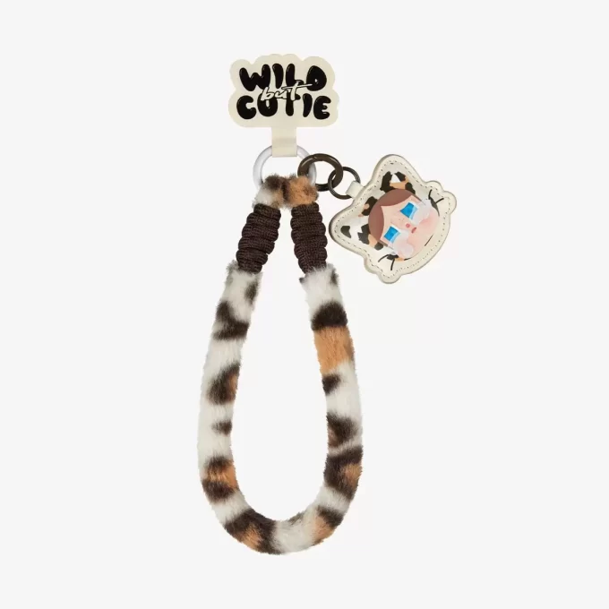 CRYBABY Wild But Cutie Series – Boîte mystère de breloques pour téléphone CRYBABY Wild But Cutie Series – Boîte mystère de breloques pour téléphone