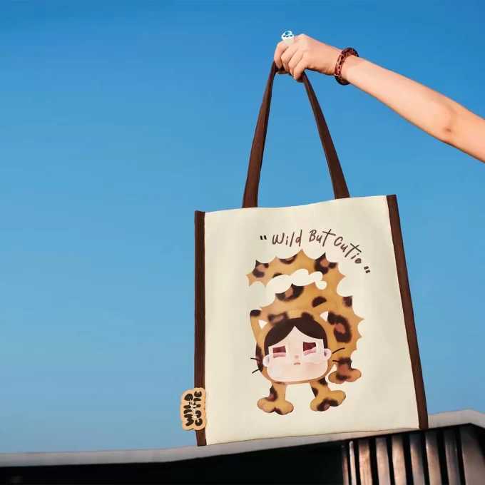 CRYBABY Wild But Cutie Series – Sac à bandoulière CRYBABY Wild But Cutie Series – Sac à bandoulière