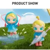 Figurine amusante Baby Molly sous la pluie