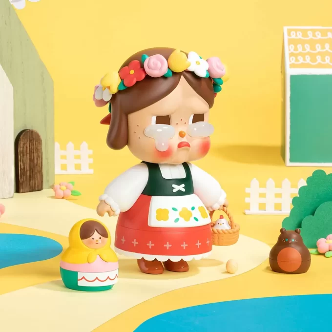 Figurine CRYBABY Ma poupée russe