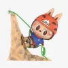 Figurine grimpeur LABUBU