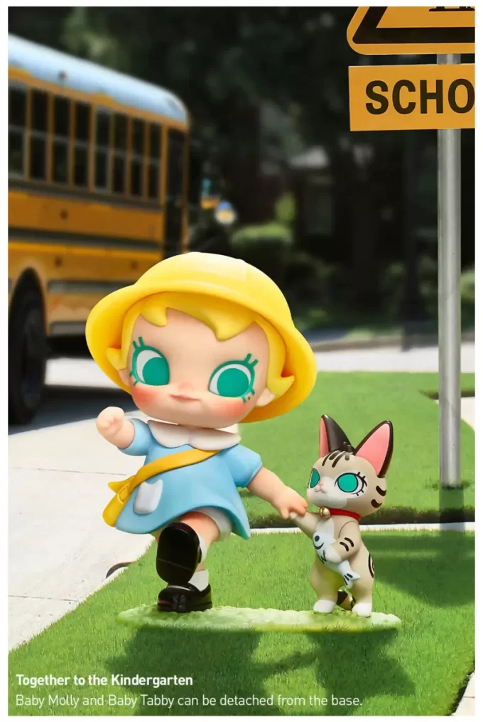 Figurines des séries Baby Molly et Baby Tabby