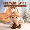LES MONSTRES – Poupée en peluche en vinyle DRESS BE LATTE