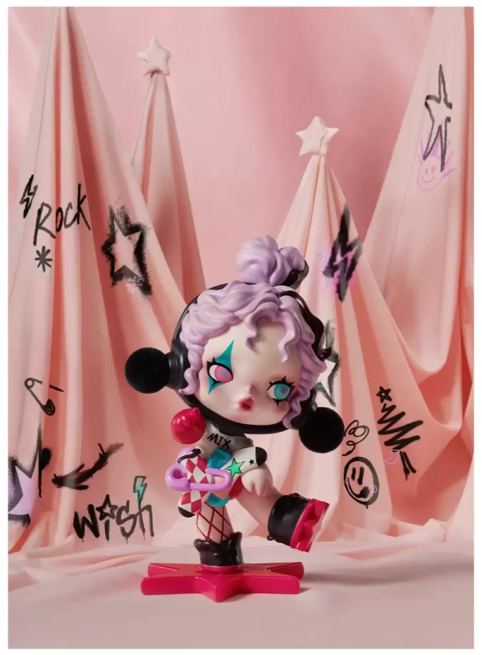 SKULLPANDA La figurine surprise en bas SKULLPANDA La figurine surprise en bas