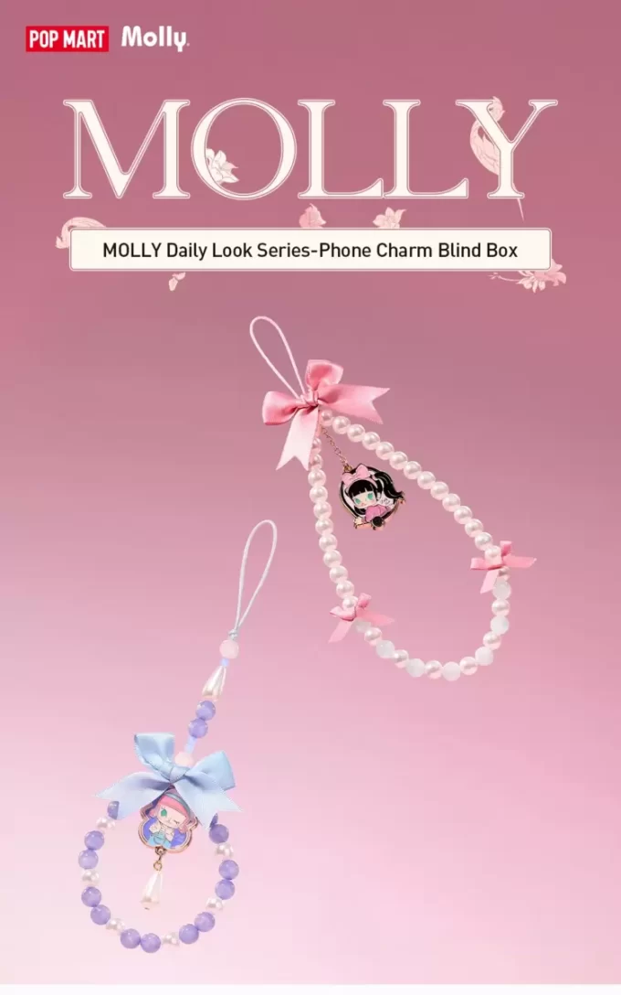 Série Daily Look de MOLLY – Boîte mystère de breloques pour téléphone Série Daily Look de MOLLY – Boîte mystère de breloques pour téléphone