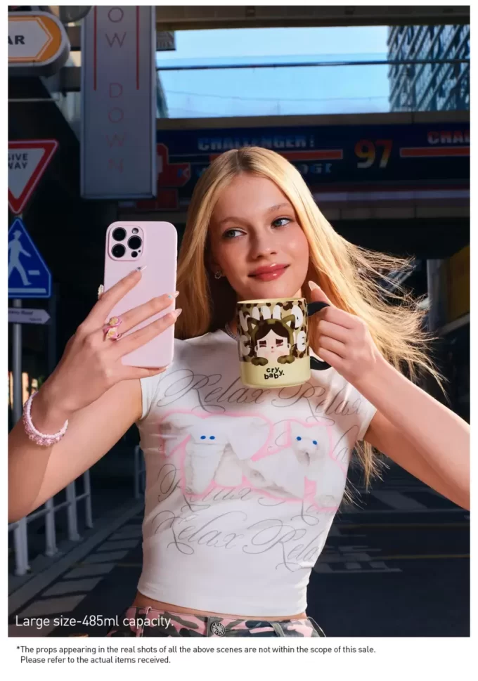 Tasse de la série CRYBABY Wild But Cutie